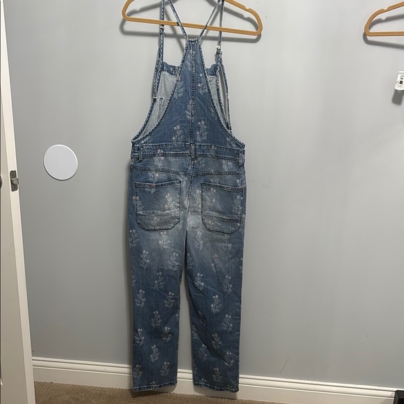 Pilcro Floral Blue Denim Overalls with Button Accents lots of pockets - Picture 8 of 10